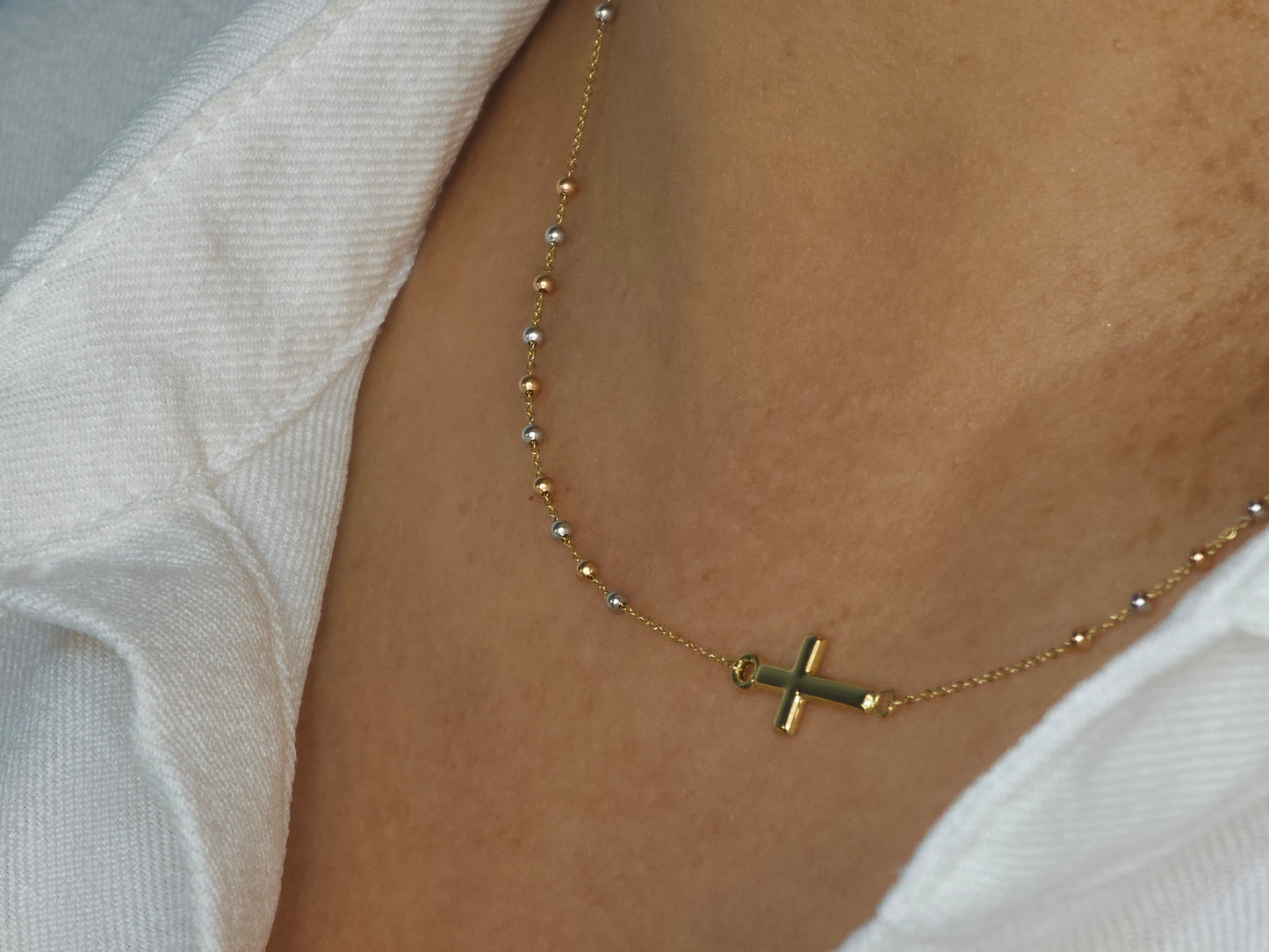 Cadena Choker Rosario Gold 3 tones.