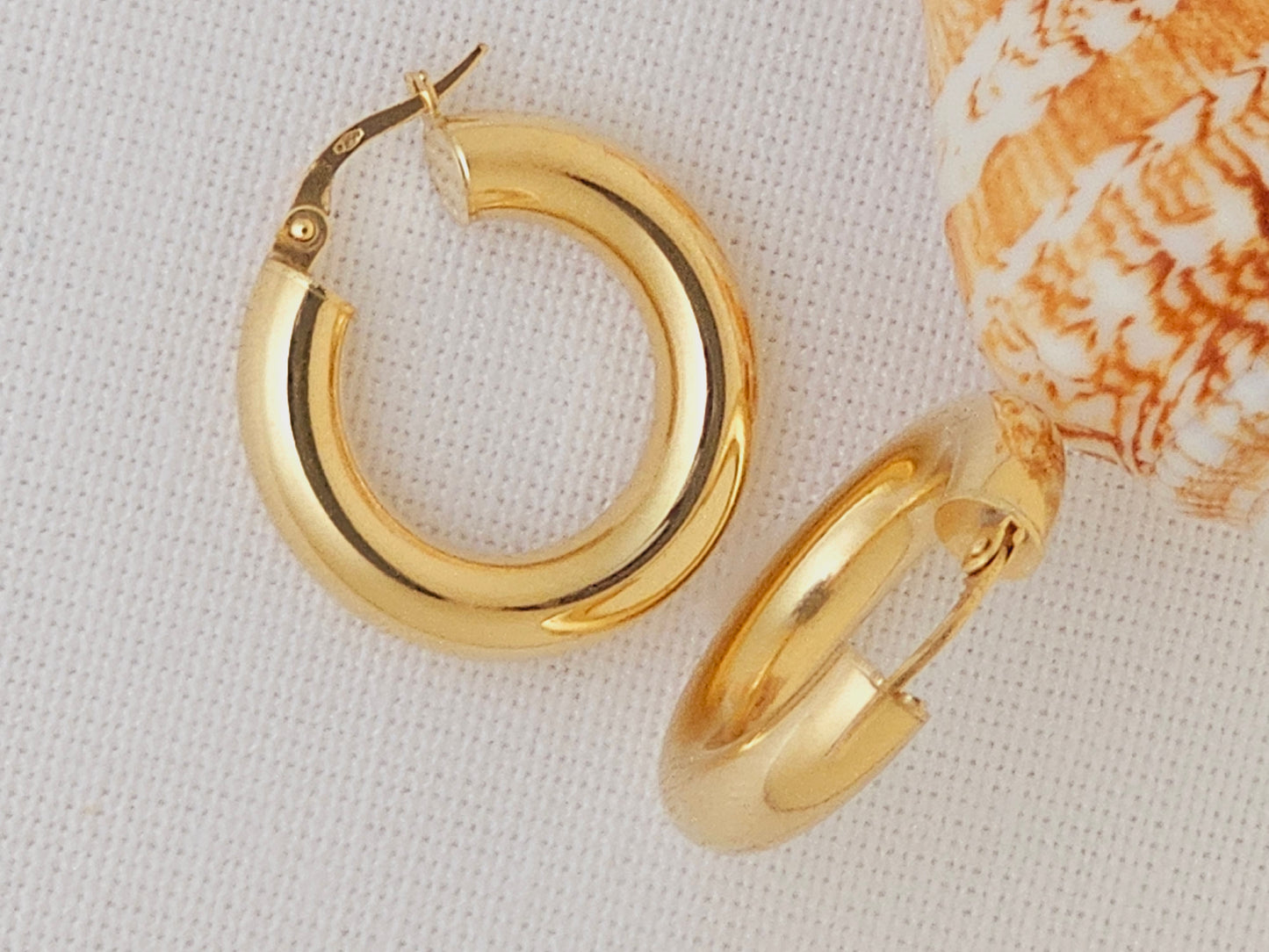 Tubular Hoop Gold Earring.