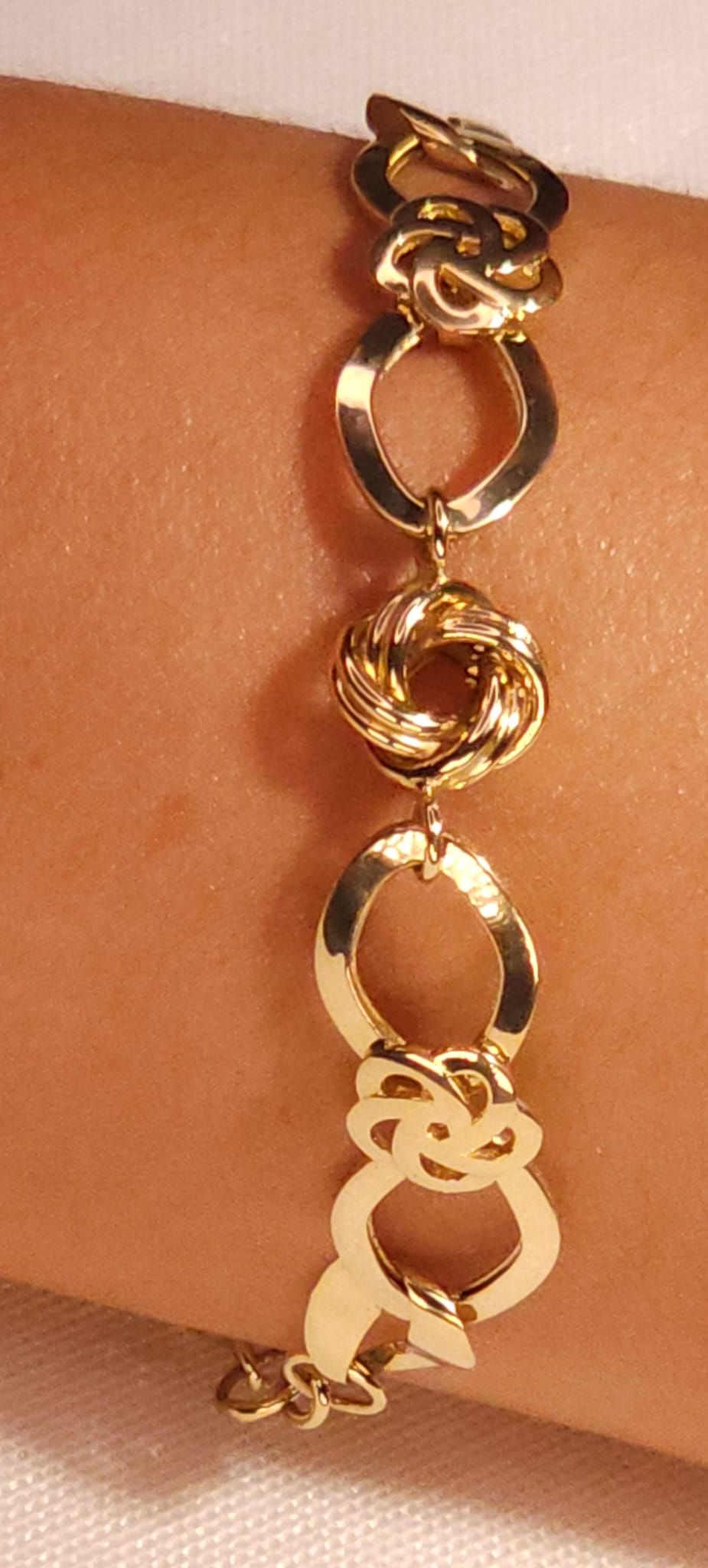 Bracelet Donatella con nudo.