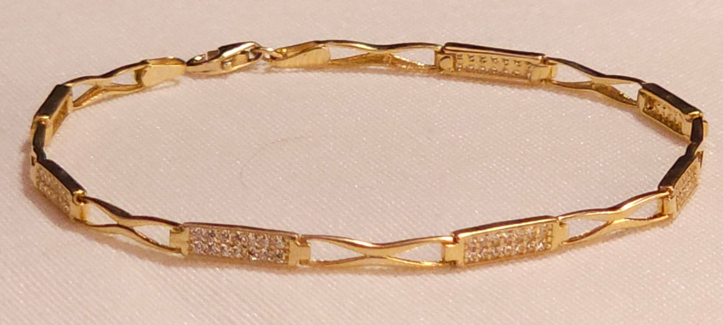 Bracelet Rectangular con cristales.