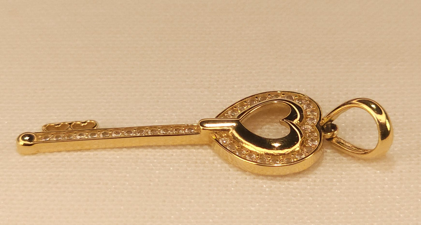 Key Cross Gold Pendant with Cristals.