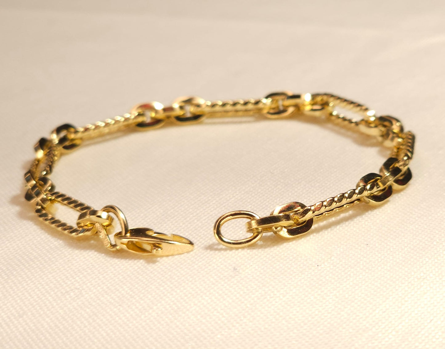 Pulsera Prisma con Textura