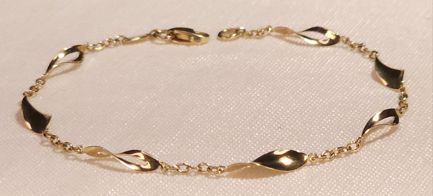 Bracelet con Hojuelas.