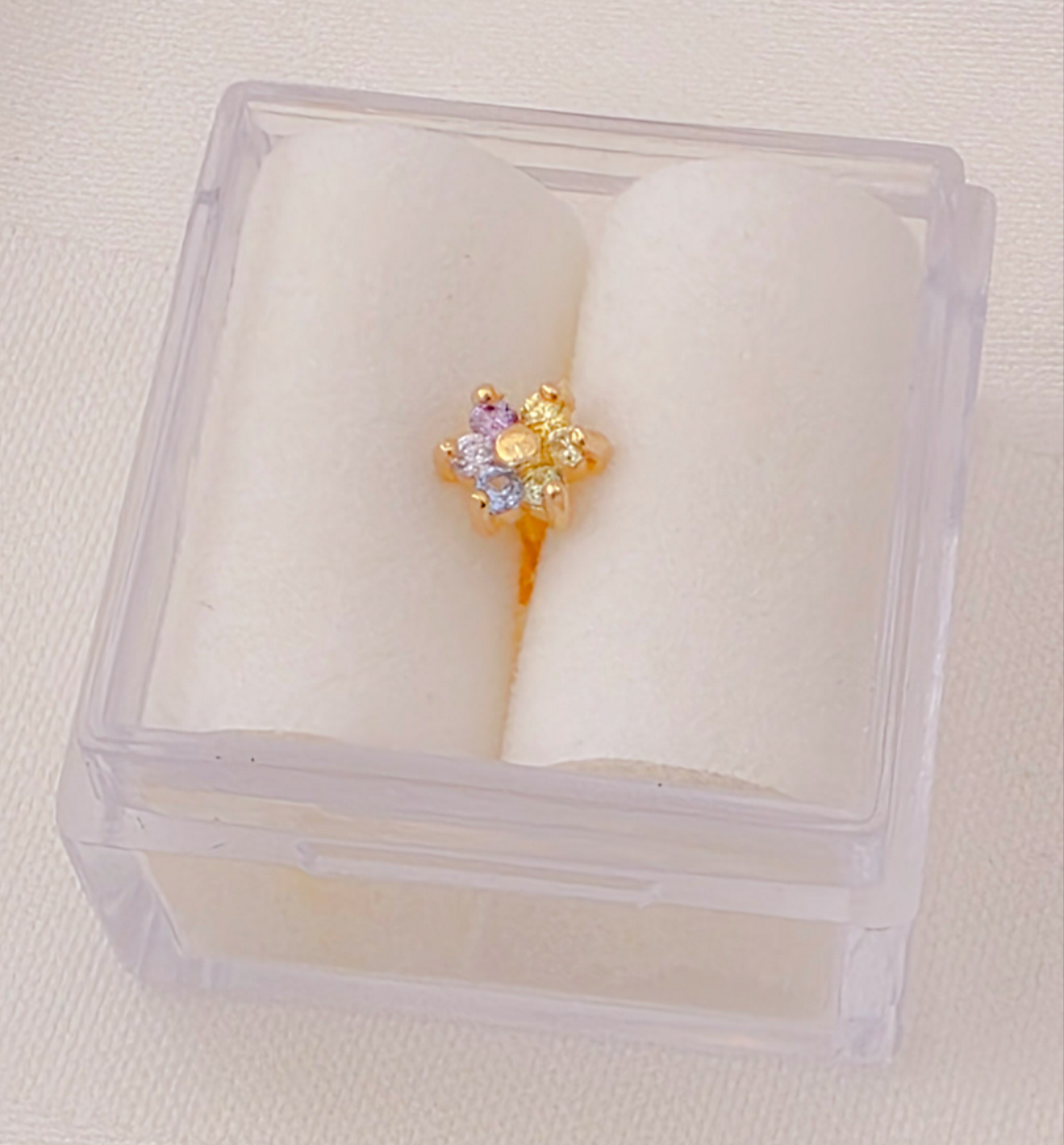 Piercing CZ flower cartilage, 14k gold