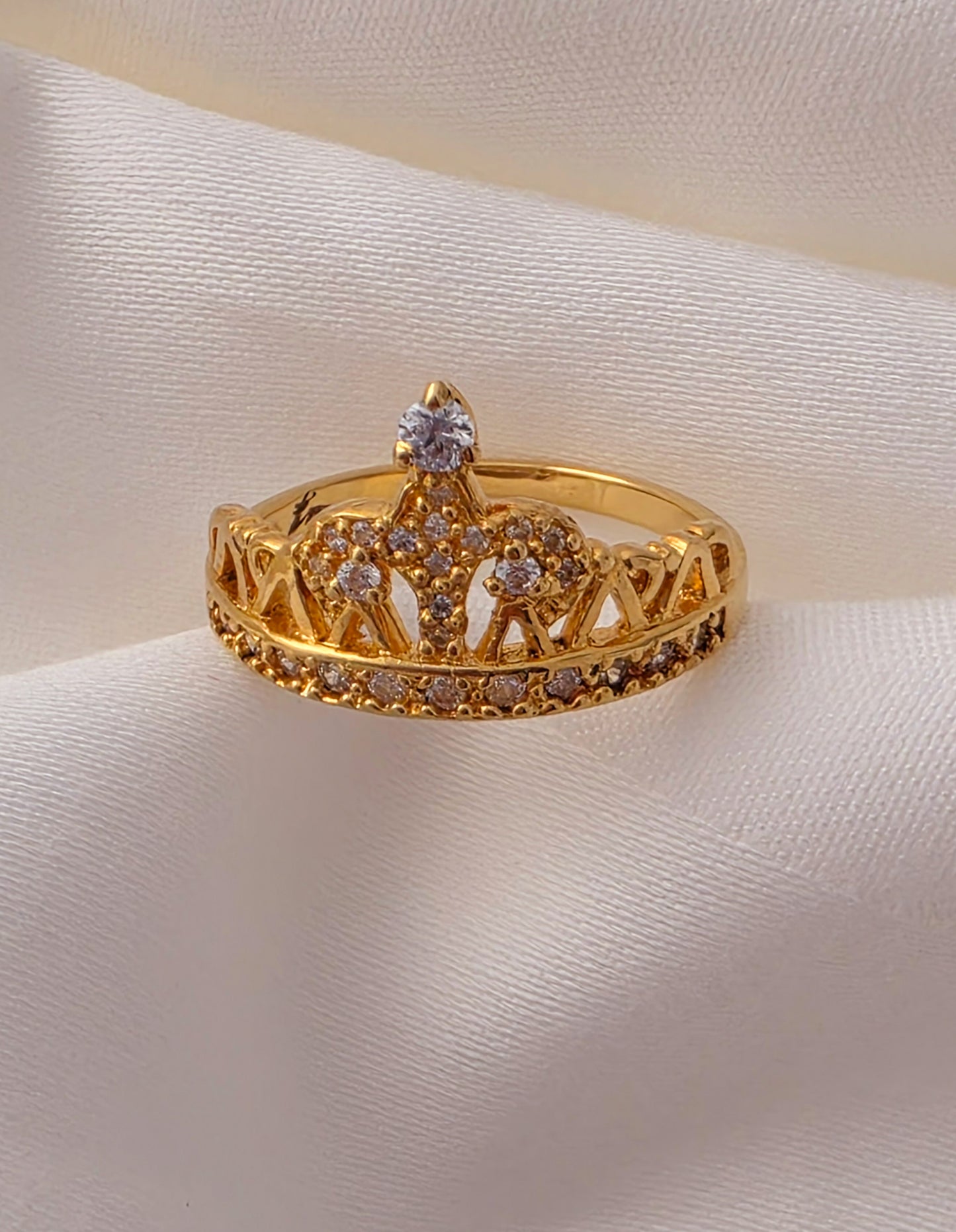 Ring Gold Crown with Cristal