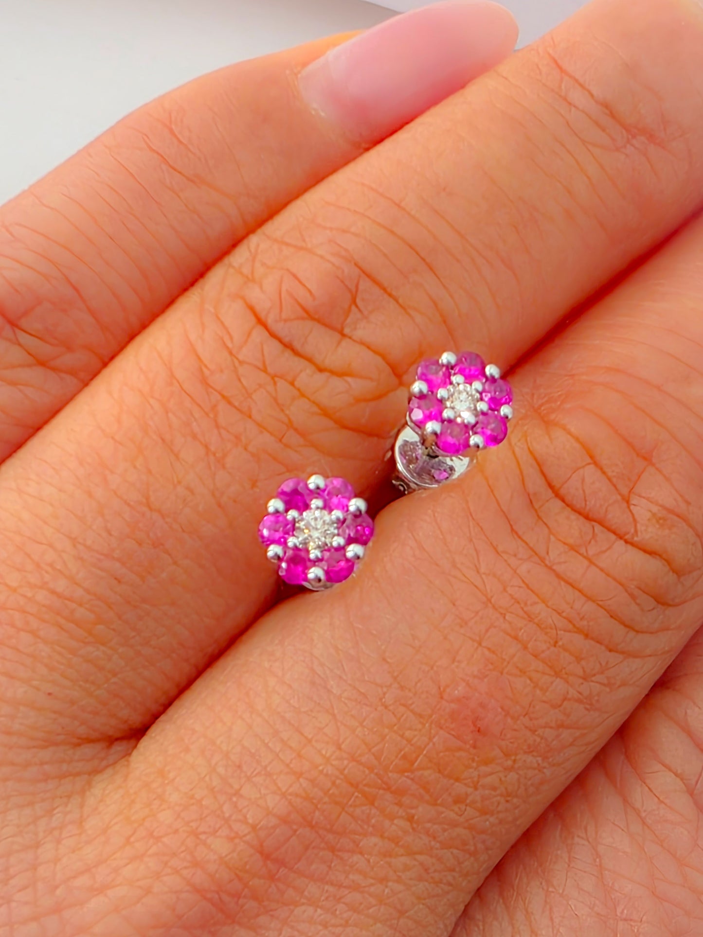 18k Gold Ruby Flower Stud Earrings