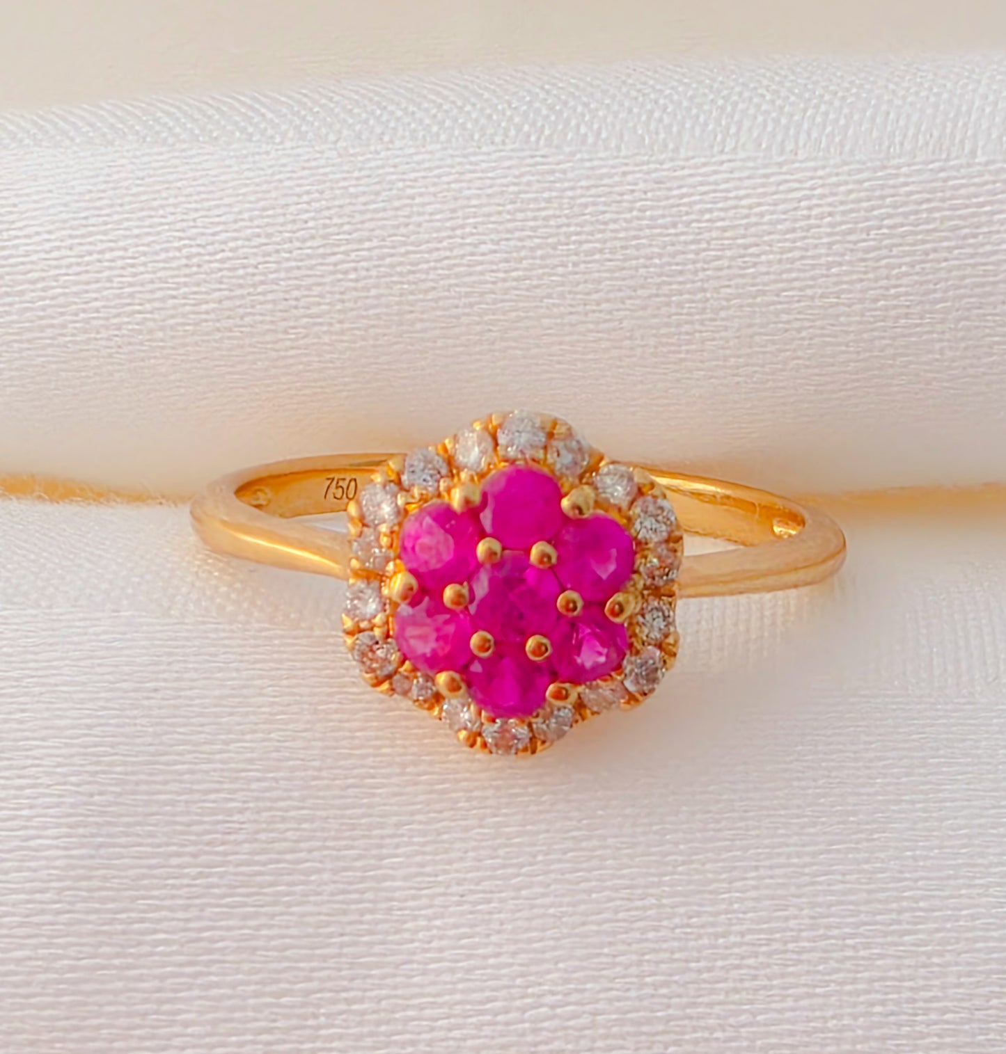 Ruby Blossom Ring, 18k gold with stone natural Ruby and Diamond