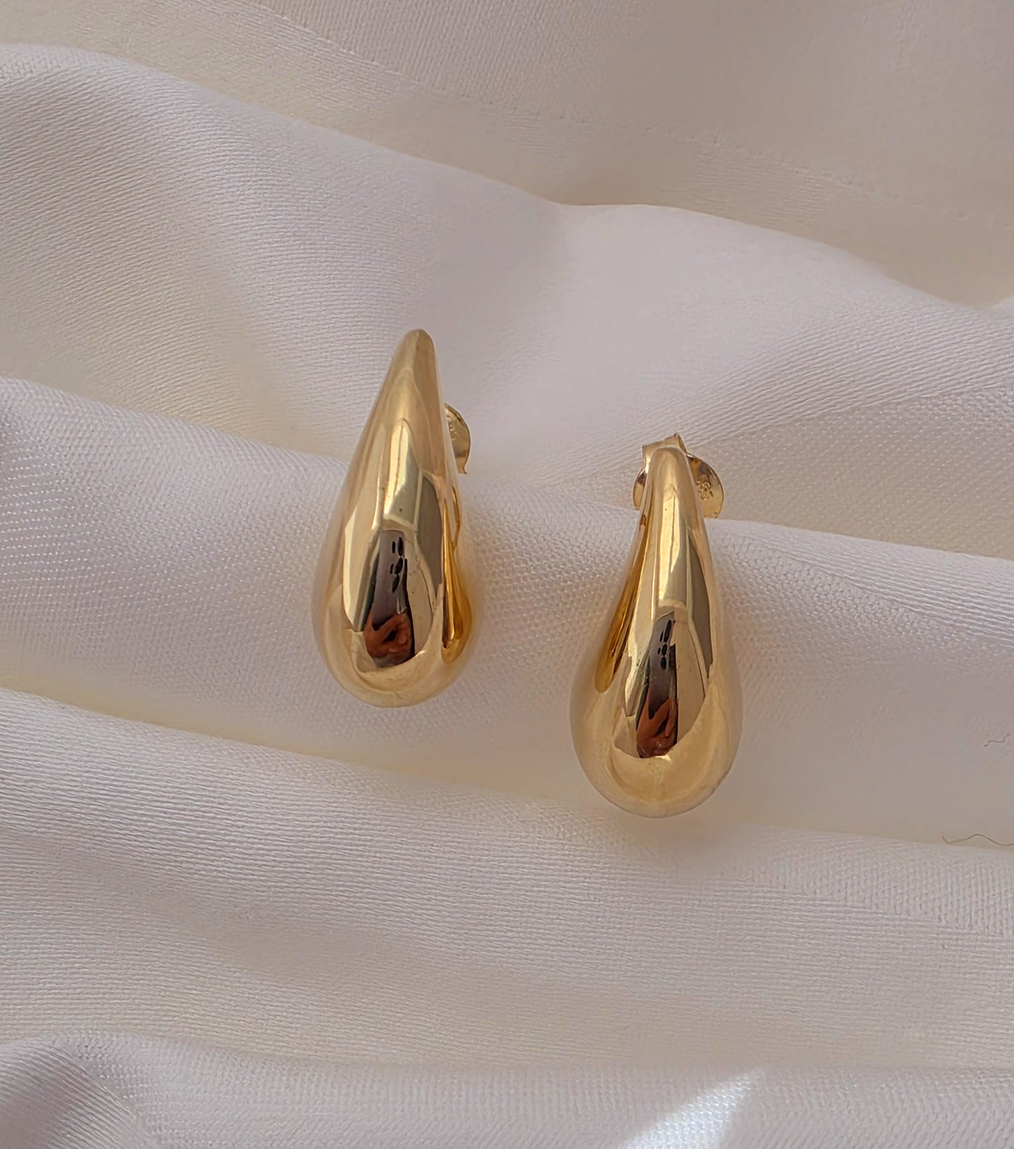 14k Gold Teardrop Statement Earrings