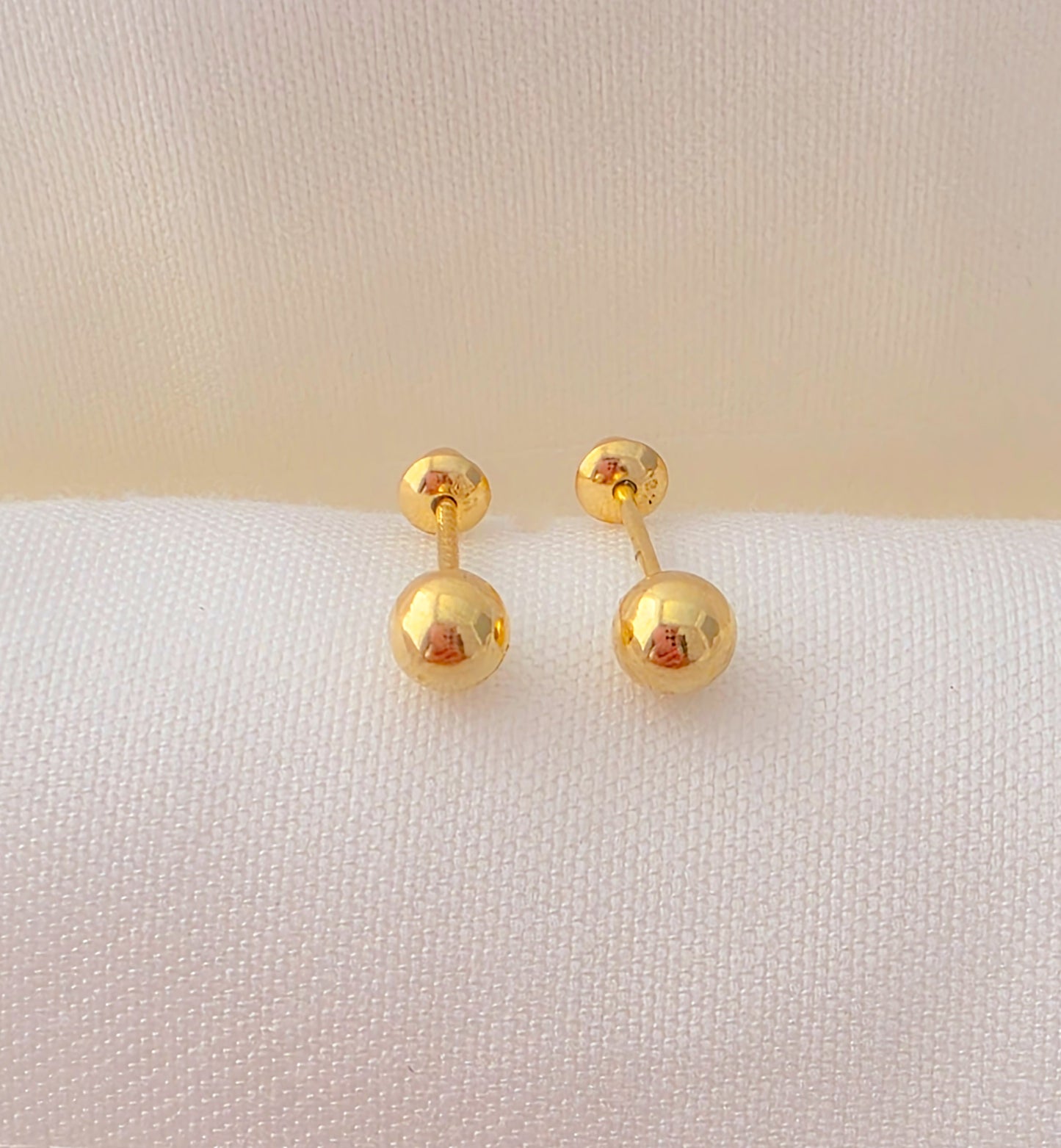 18k Gold Ball Stud Earrings for Babies and Girls.