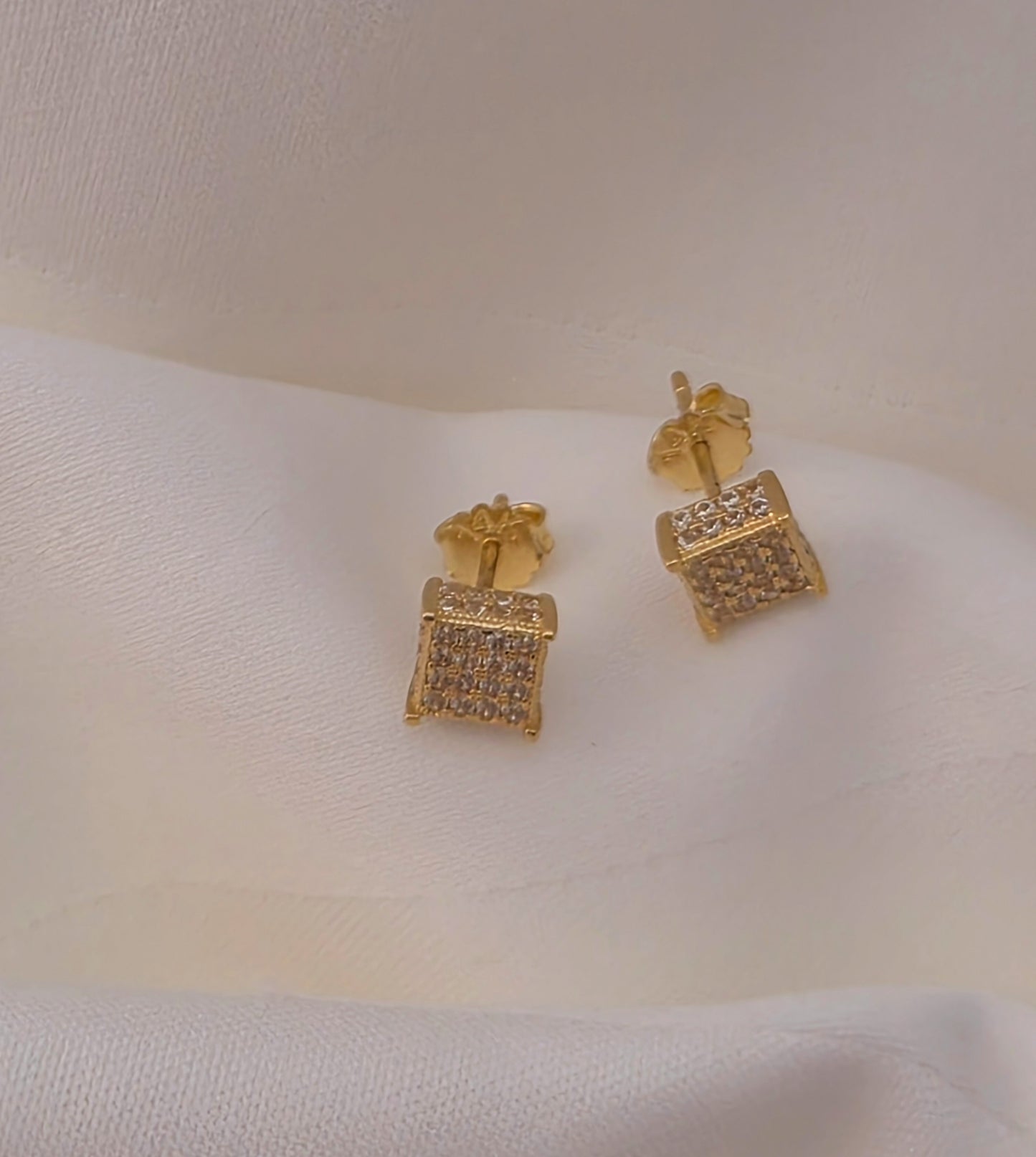14k Gold Square Pave Stud Earrings