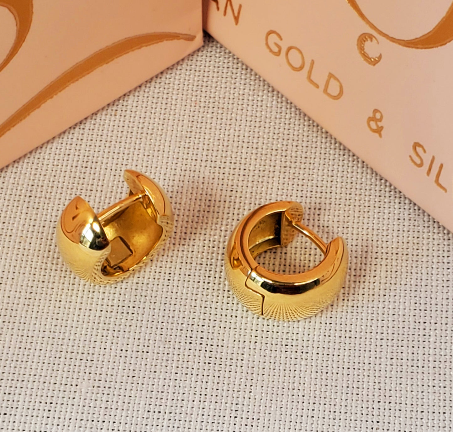 Argolla Redonda Gruesa Bombon 18k solid