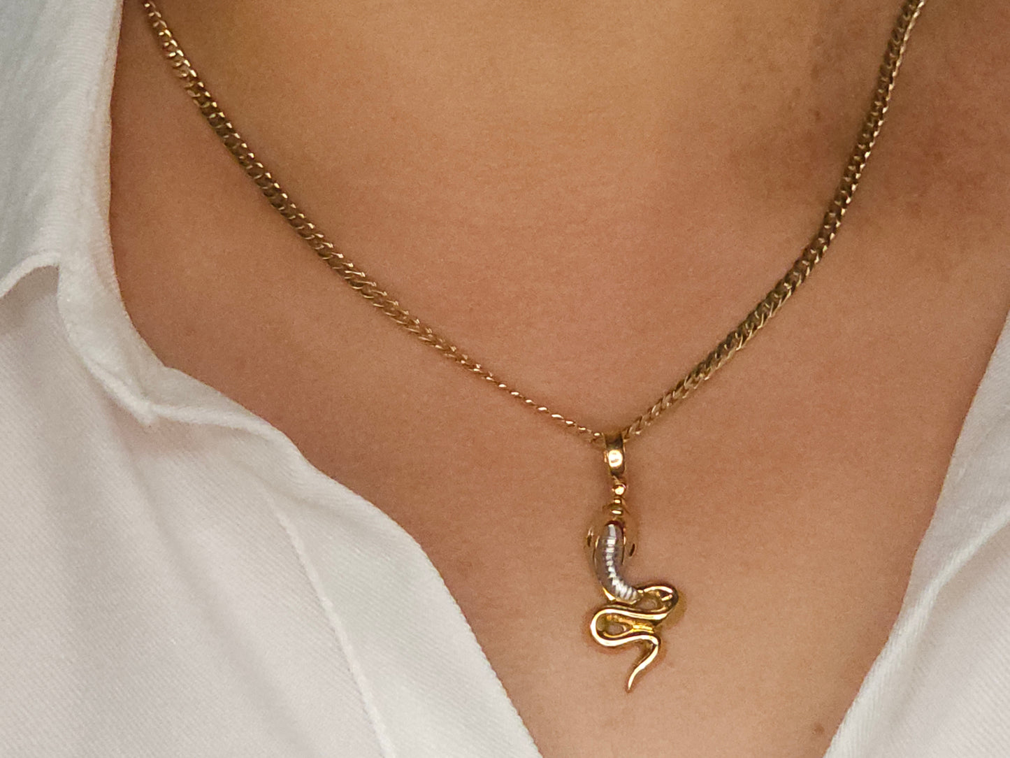 Pendant Cobra Gold 2 tone.