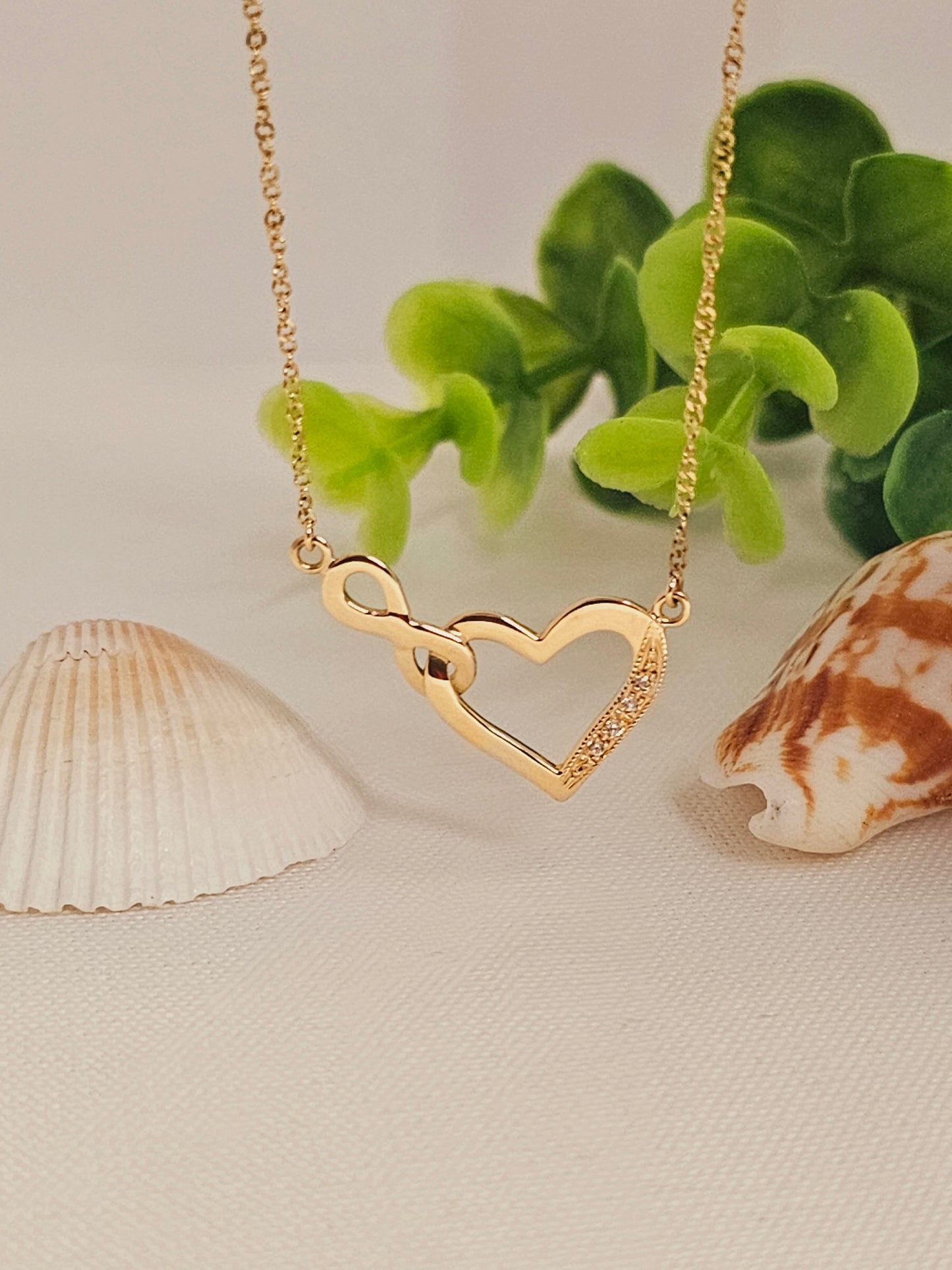 18k gold Infinit Love