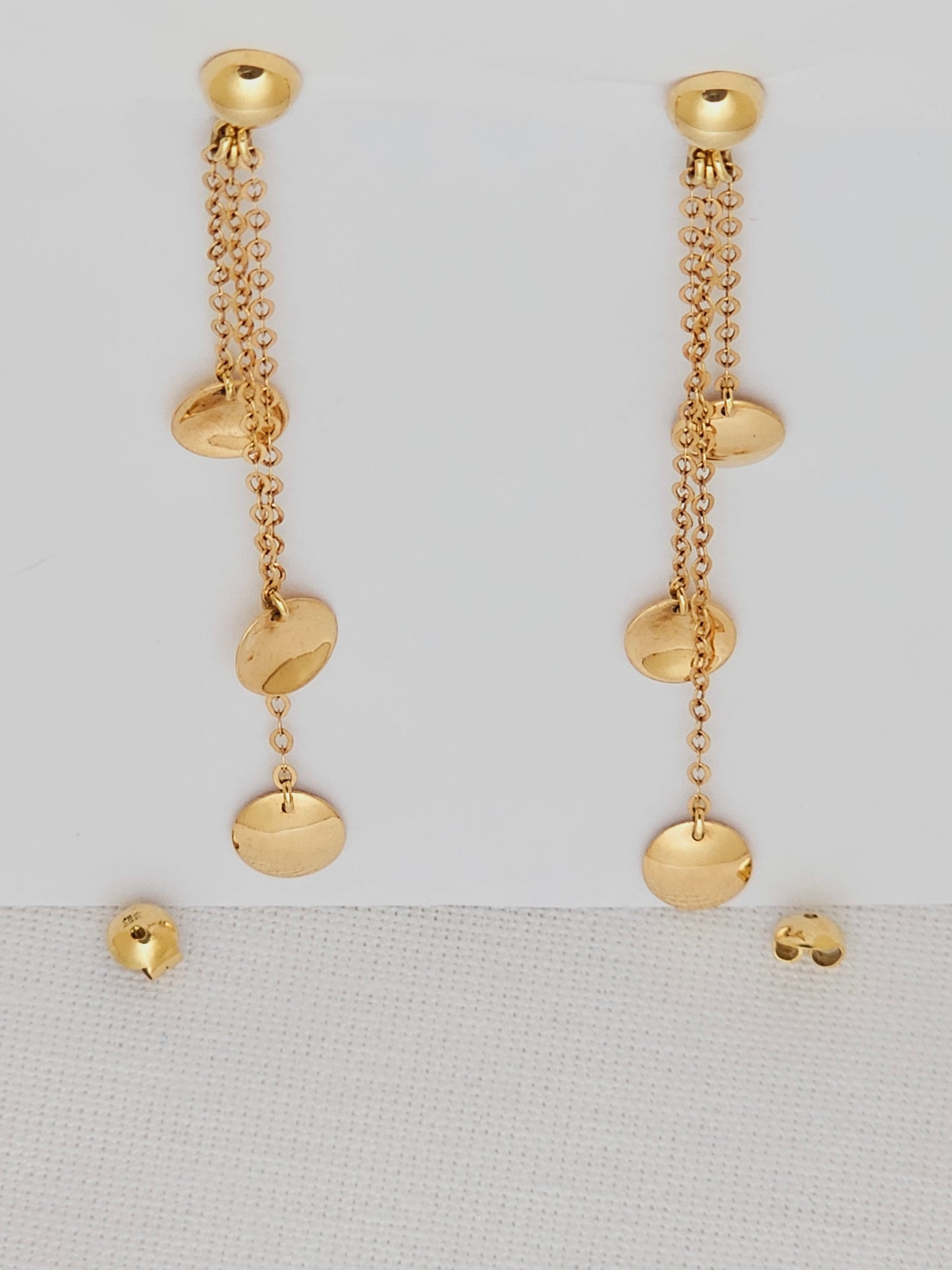 Aretes Colgantes con placas.