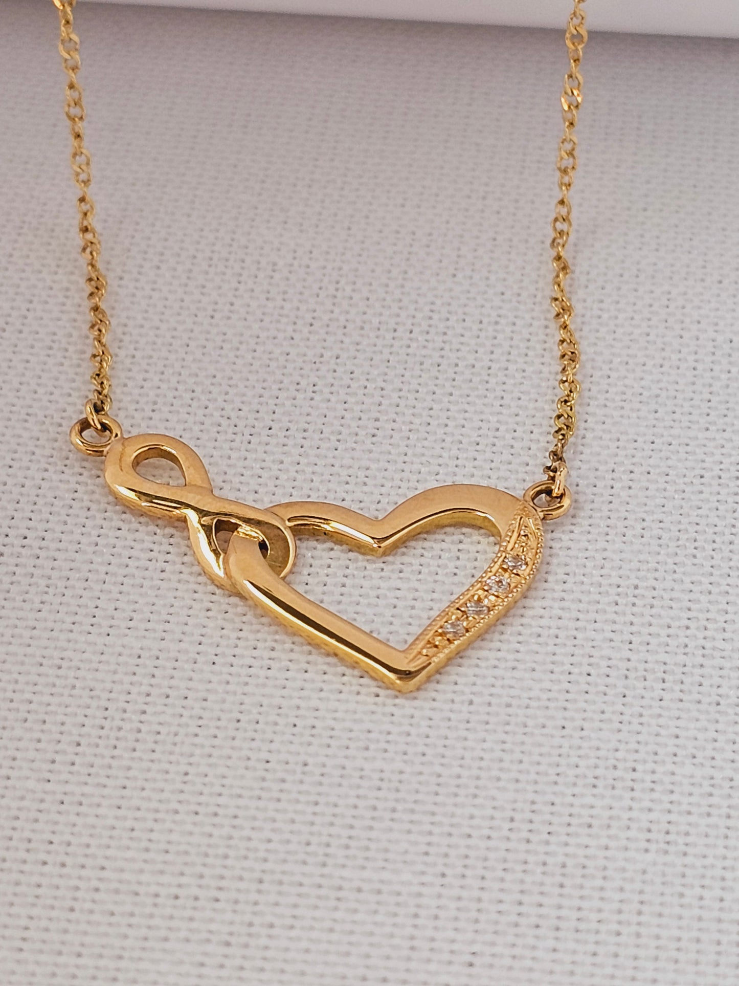 18k gold Infinit Love