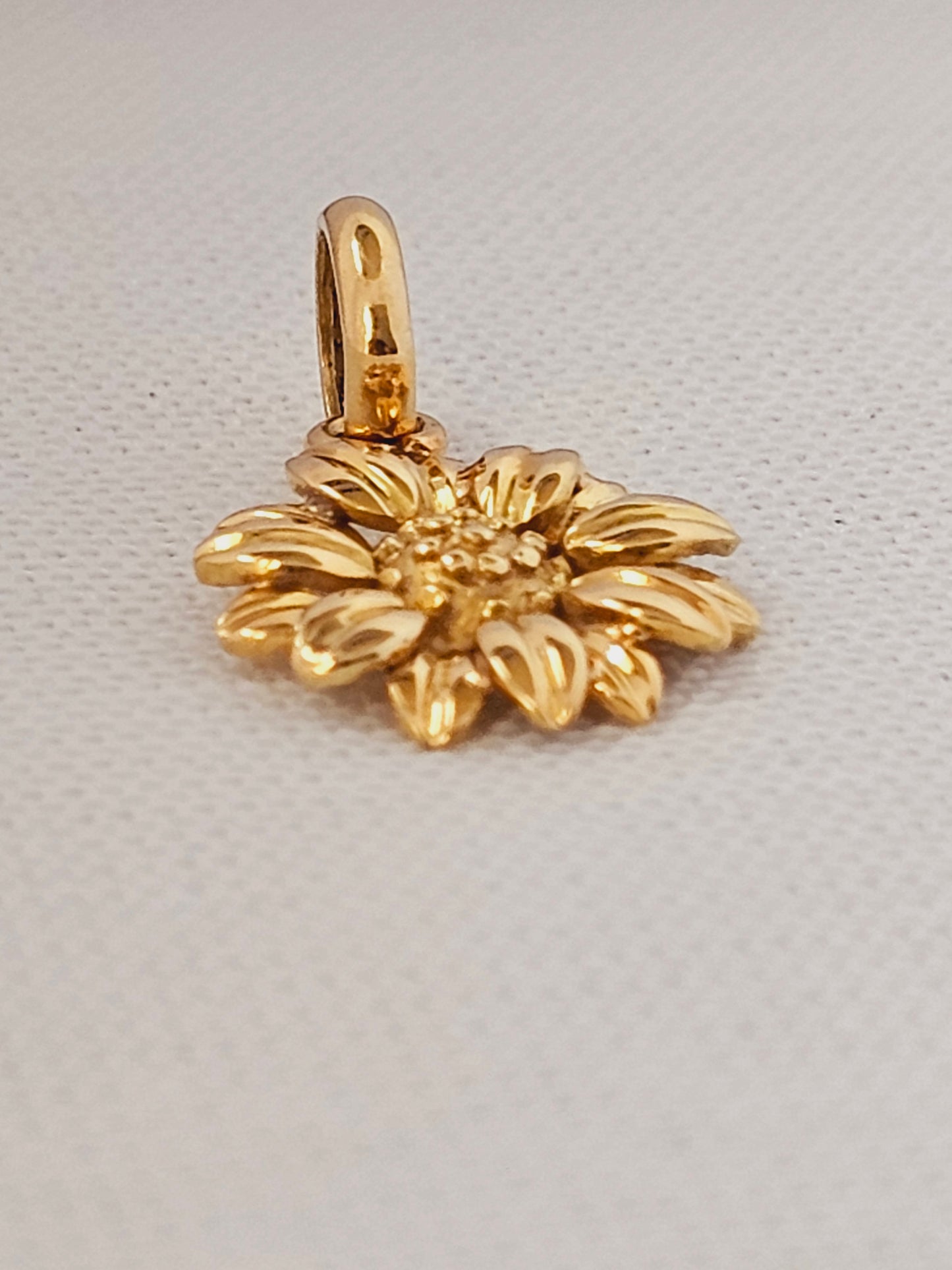 Sunflower Gold Pendant.