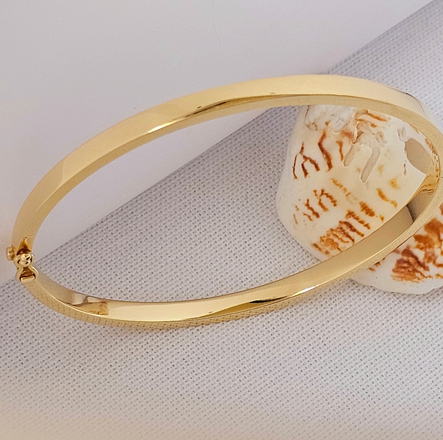 Bangle Cinta