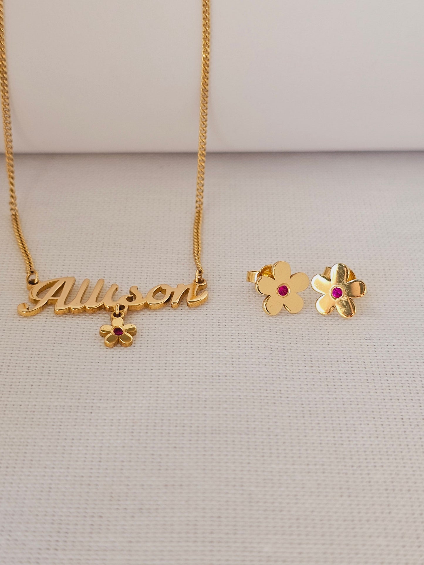 18k Gold kids set Necklace with earrings