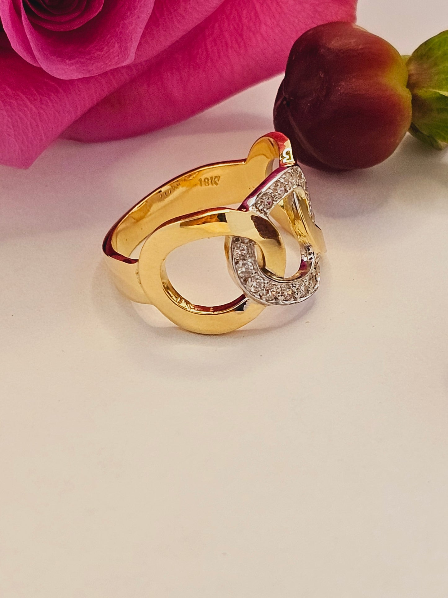 18k Ring Yellow and White gold solid Sofi oval
