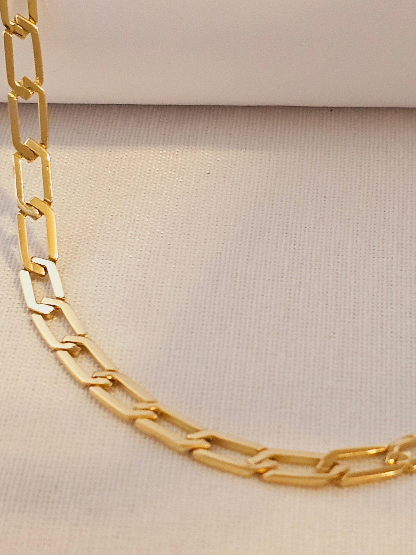 Hexagonal chain for men solid 18 karat gold 20"