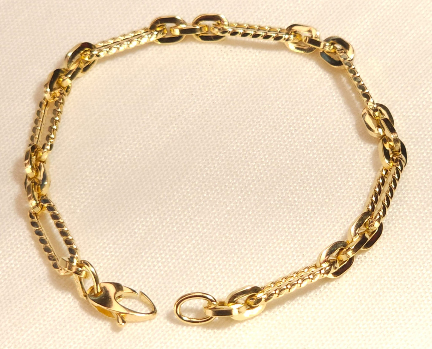 Pulsera Prisma con Textura