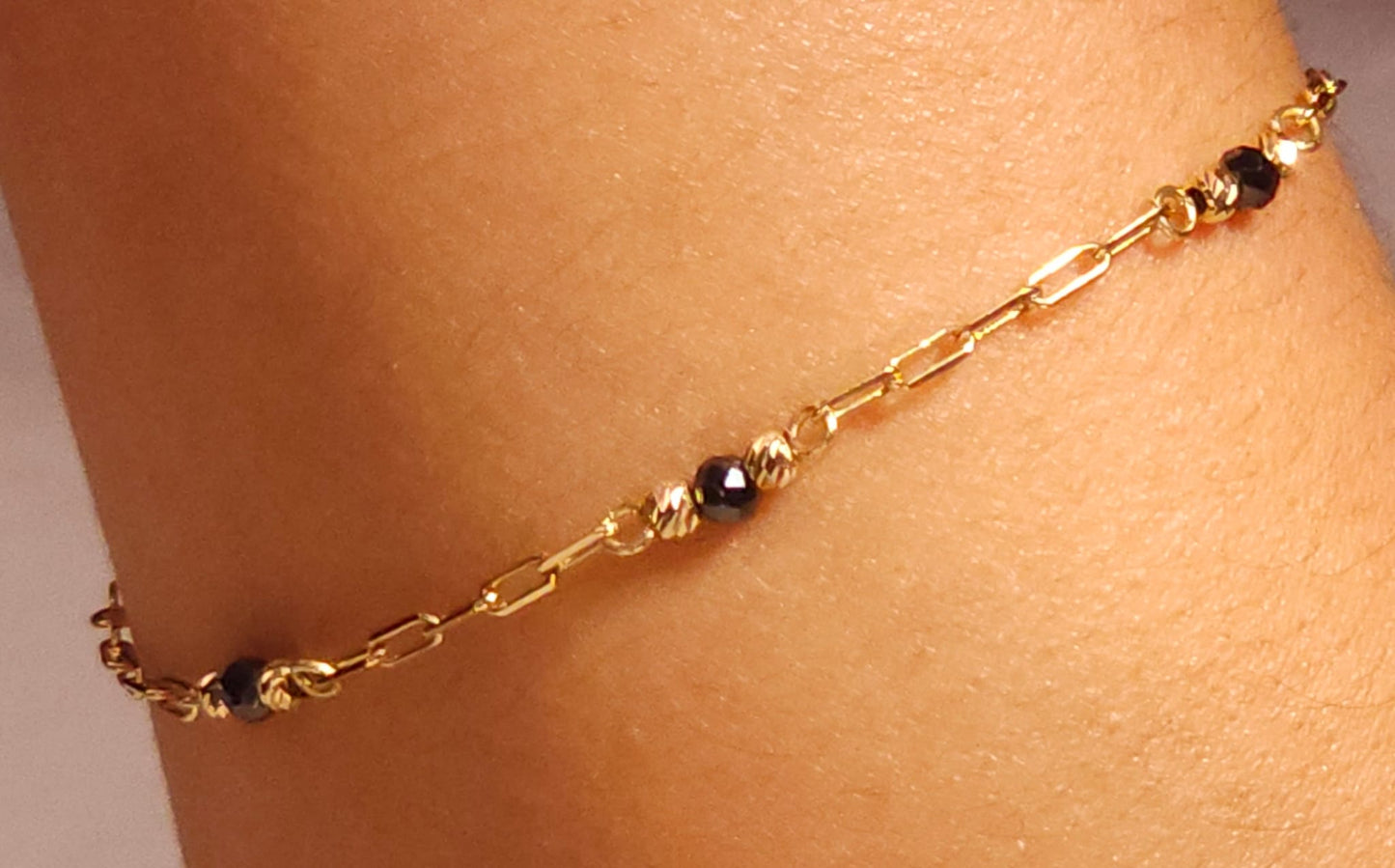 Bracelet Click con esferas.