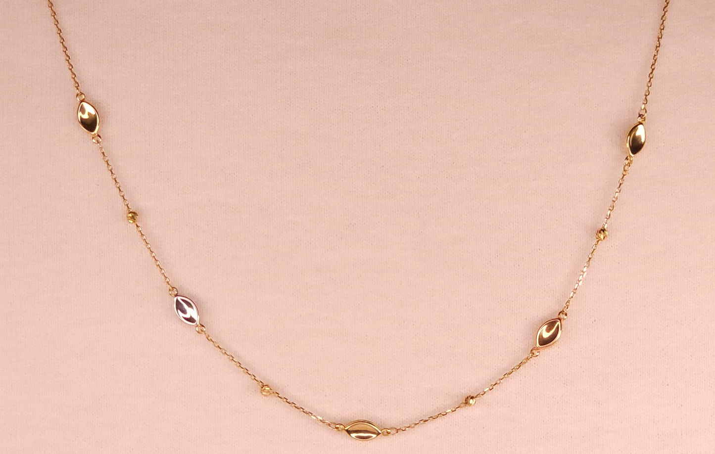 Necklace Choker Gold 3 tones