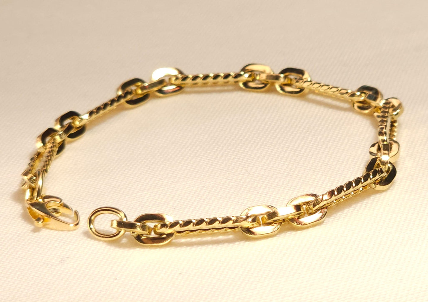 Pulsera Prisma con Textura