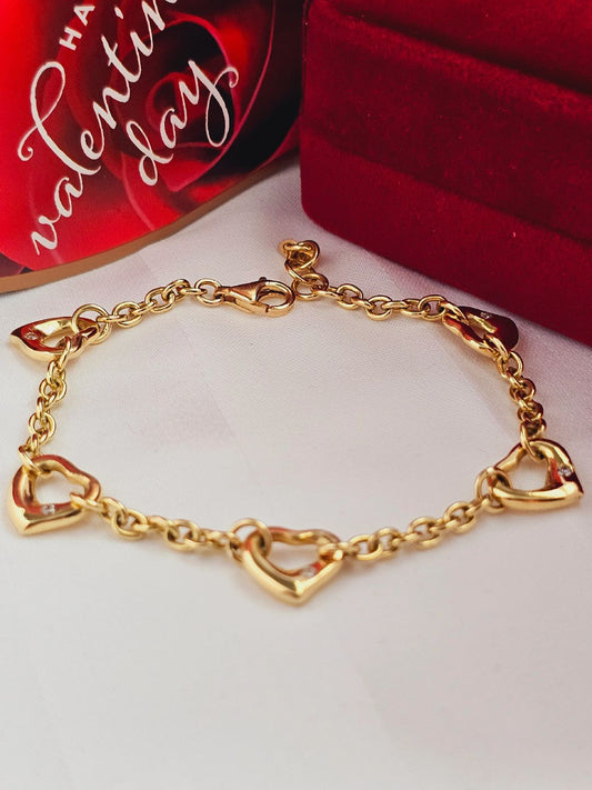 Bracelete 5 corazones gold  solid 18k