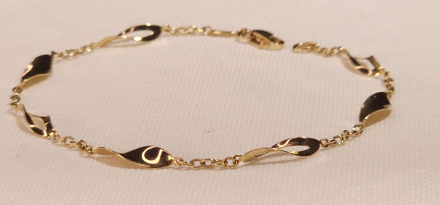 Bracelet con Hojuelas.
