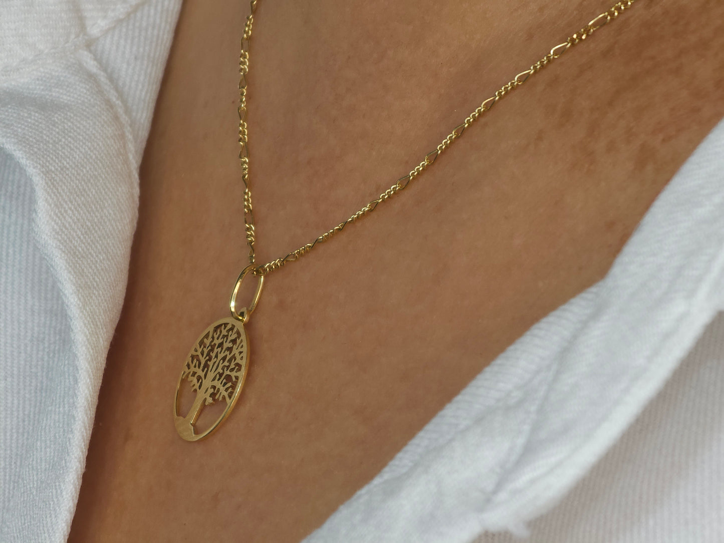 Figaro Necklace with Tree of Life