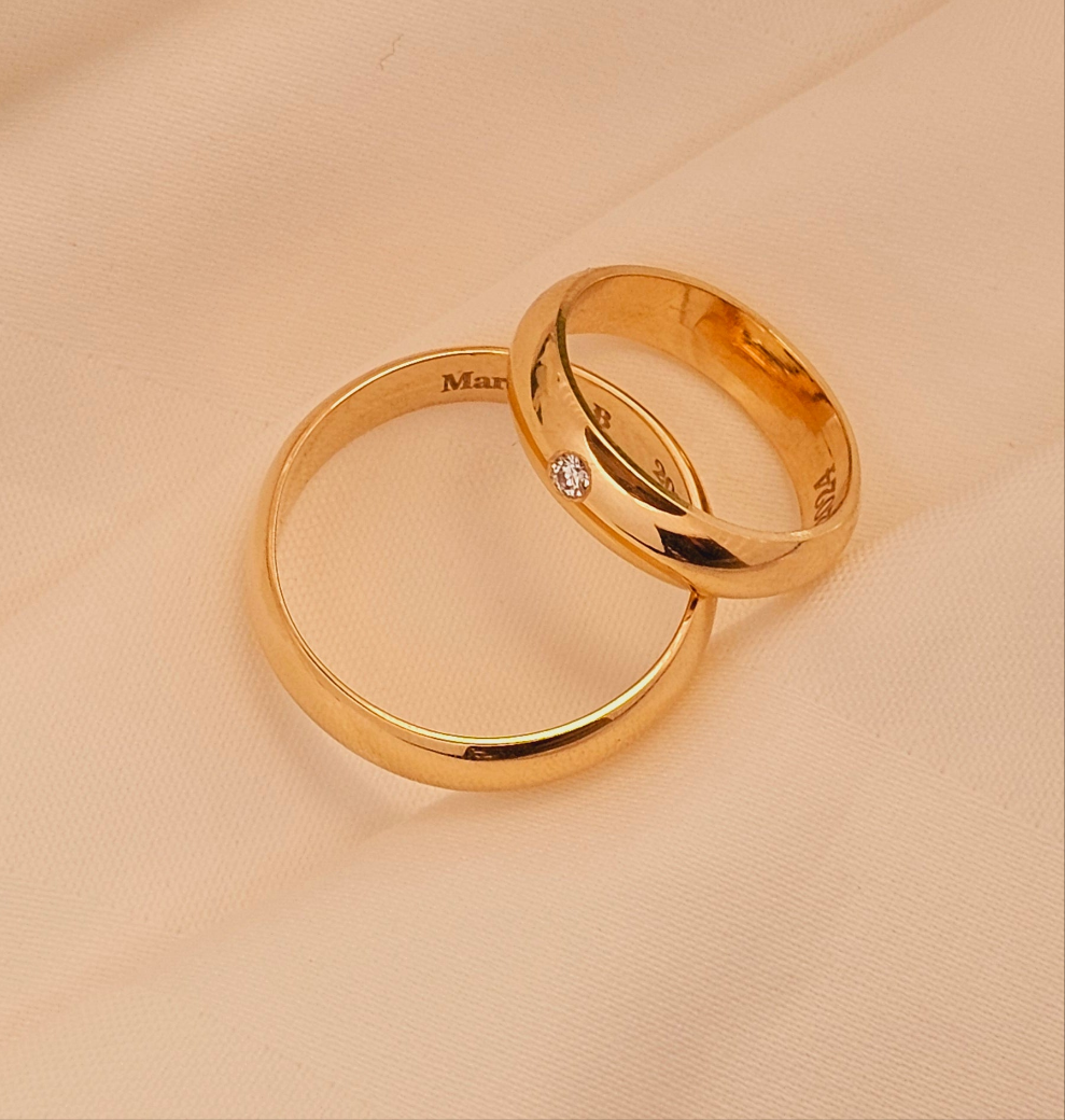 18k solid gold wedding rings matrimonio set, with diamond lab.