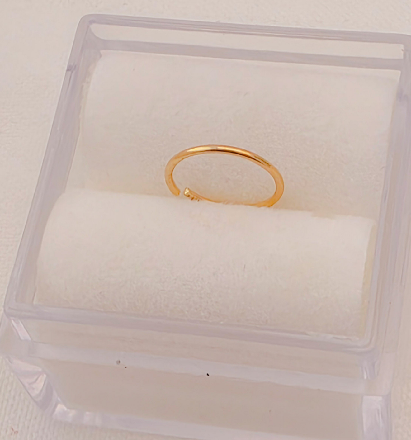 Plain nose  ring 14k gold
