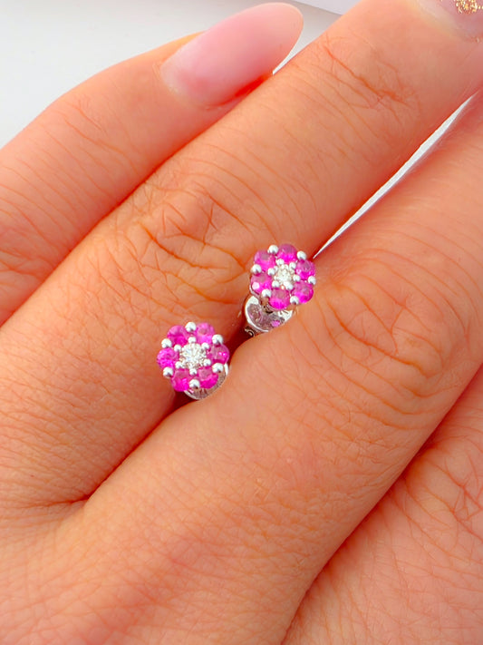 18k Gold Ruby Flower Stud Earrings