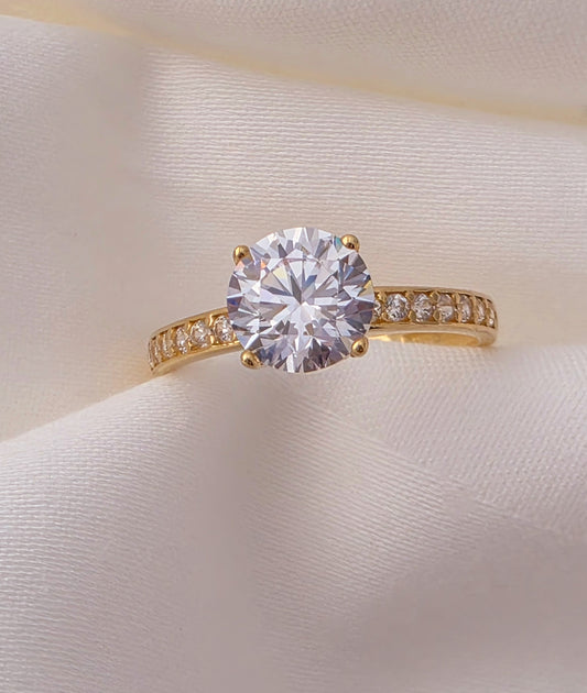 Classic Zirconia Solitaire Engagement Ring