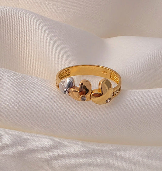 Triple Heart Gold Ring 3 tone.