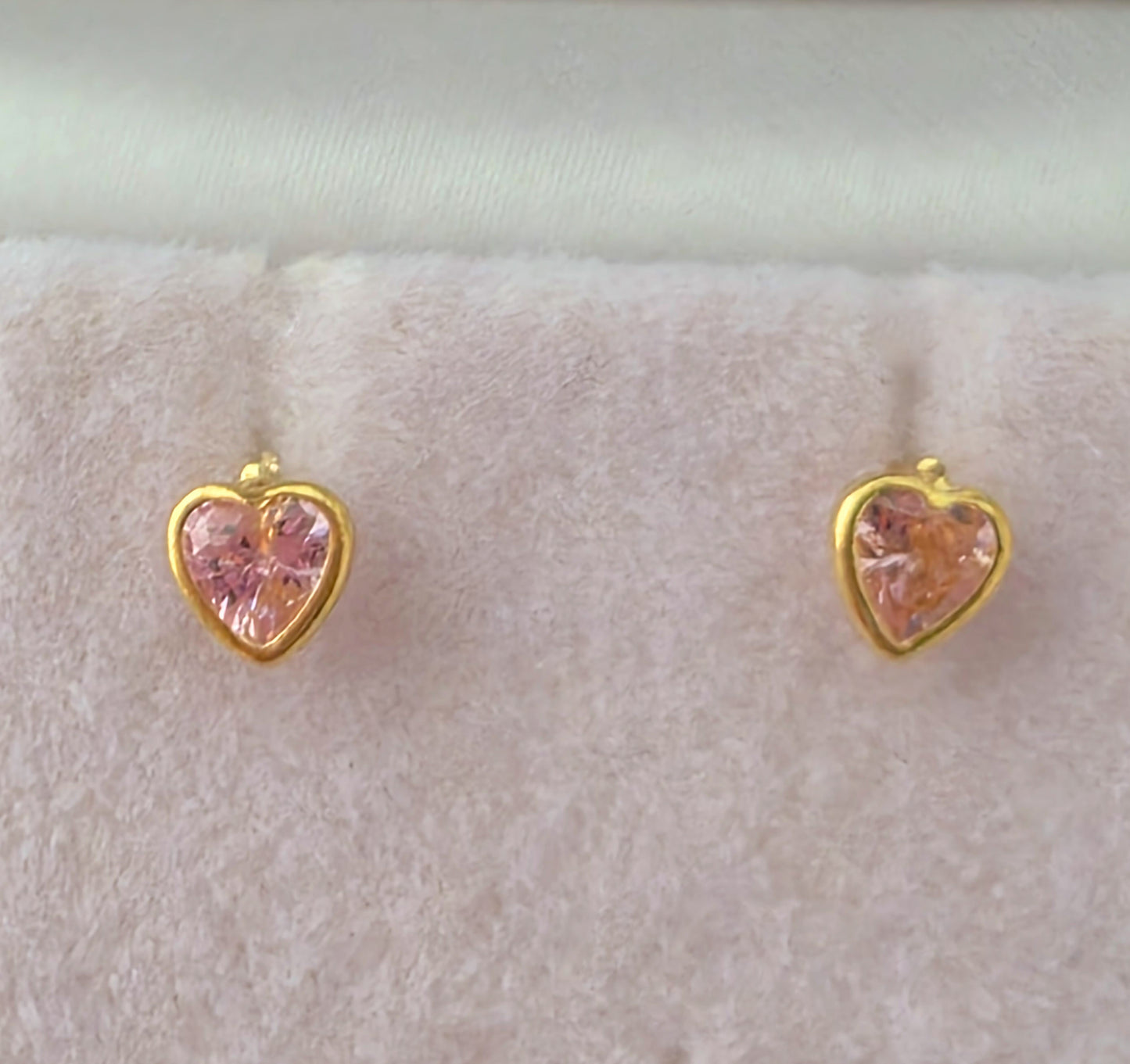 18k Gold Pink Zirconia Heart Stud Earrings for Babies.
